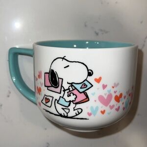 Hallmark Peanuts Snoopy Valentine’s Day Large Mug Love